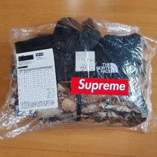 シュプリーム(Supreme)のsup❌North Nuptse Jacket(ダウンジャケット)