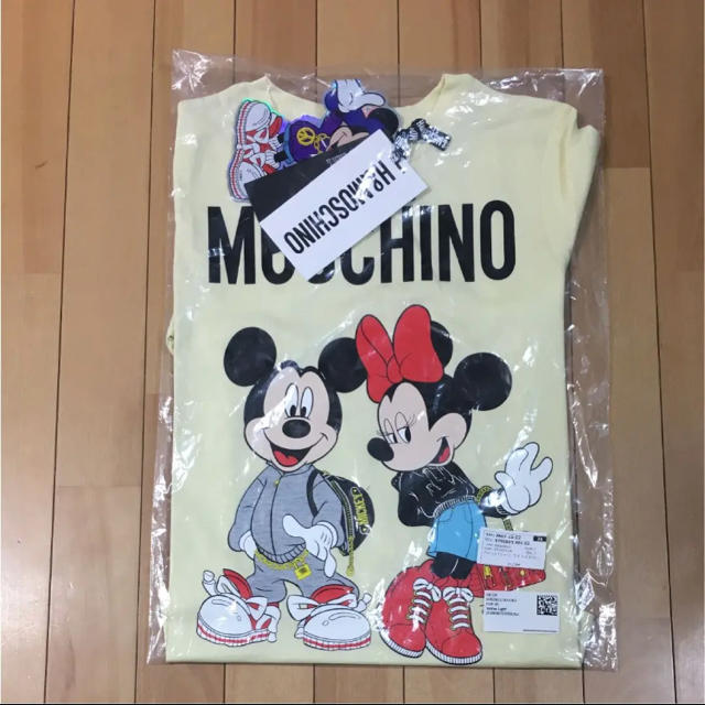 MOSCHINO(モスキーノ)のH&M モスキーノプリントTシャツ レディースのトップス(Tシャツ(半袖/袖なし))の商品写真