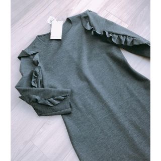 ザラ(ZARA)のZARA  新品ワンピース(ひざ丈ワンピース)