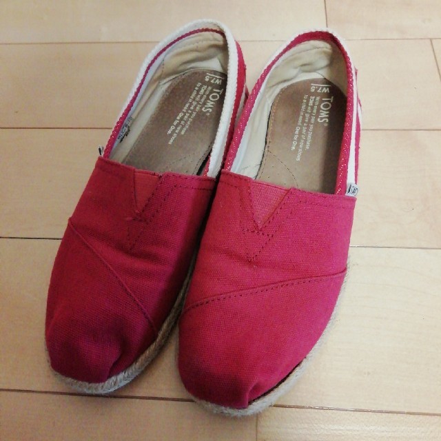 TOMS(トムズ)のトムズ　スリッポン レディースの靴/シューズ(スリッポン/モカシン)の商品写真