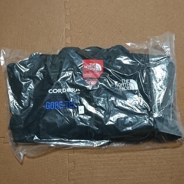 Supreme(シュプリーム)のSupreme×ノースフェイス  フリース  M メンズのジャケット/アウター(ブルゾン)の商品写真