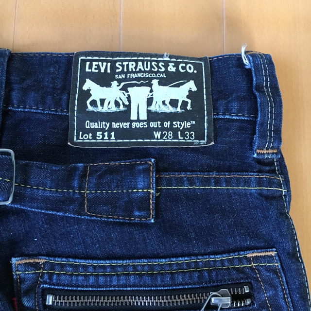 Levi's(リーバイス)のLevi's SLIM EU51 (28) リーバイス スキニー メンズのパンツ(デニム/ジーンズ)の商品写真