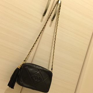 シャネル(CHANEL)のCHANEL フリンジ付ショルダーバッグ(ショルダーバッグ)