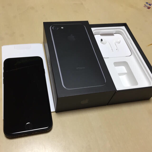 iPhone 7 Jet Black 256 GB SIMフリー　ジャンク