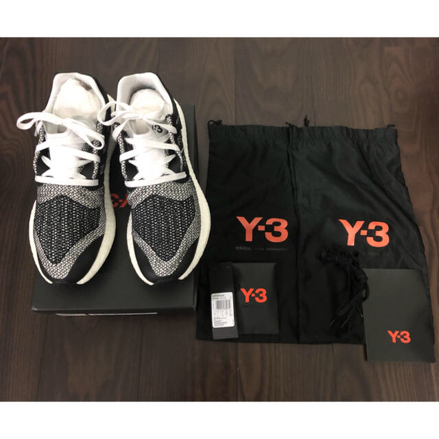 Y-3(ワイスリー)のy-3 pure boost ピュアブースト yeezy boost  メンズの靴/シューズ(スニーカー)の商品写真