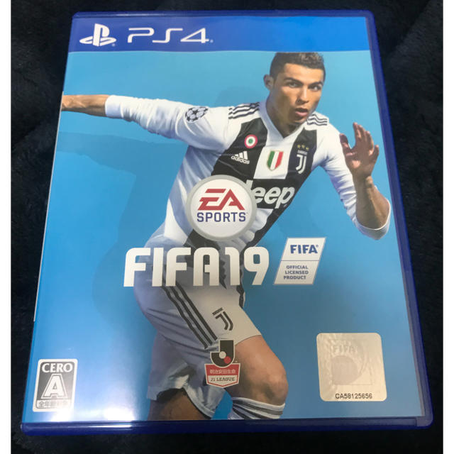 PlayStation4(プレイステーション4)のFIFA19 エンタメ/ホビーのゲームソフト/ゲーム機本体(家庭用ゲームソフト)の商品写真