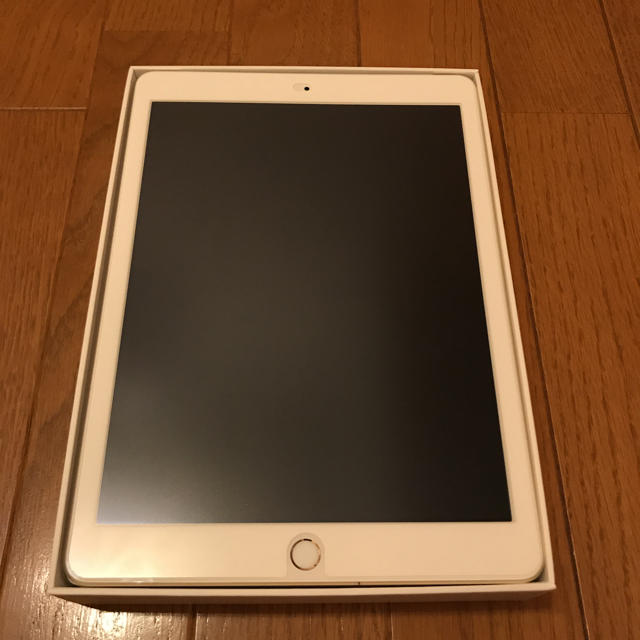 iPad Air 2 Wi-Fi＋Cellular 32GB ゴールド-