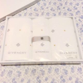 ジバンシィ(GIVENCHY)のGIVENCHY タオル3枚セット(ハンカチ)