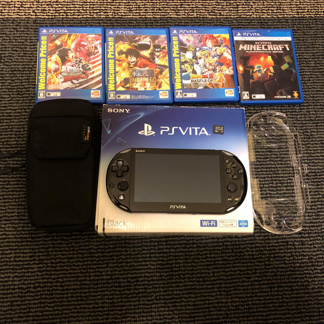 PlayStation®Vita (PCH-2000シリーズ) + ソフト4本