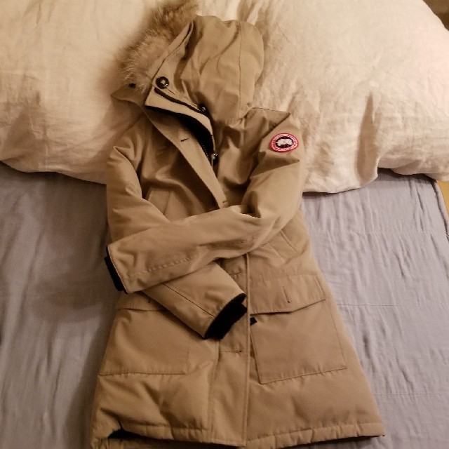 CANADA GOOSE(カナダグース)の🇨🇦　カナダグース　ブロンテ　CANADA GOOSE レディースのジャケット/アウター(ダウンコート)の商品写真