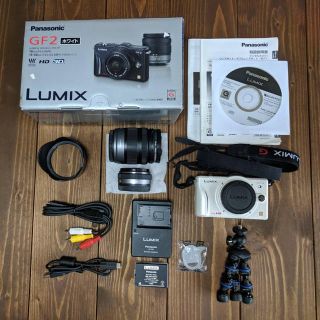 パナソニック(Panasonic)の【Yoshit様専用】LUMIX ダブルキットレンズ ・RX570(ミラーレス一眼)