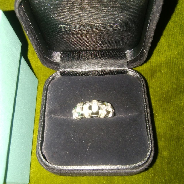 Tiffany & Co.(ティファニー)の値下げ中。ティファニー　k18wgダイアモンドリング レディースのアクセサリー(リング(指輪))の商品写真