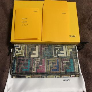 フェンディ(FENDI)のFENDI マルチカラー 長財布(財布)