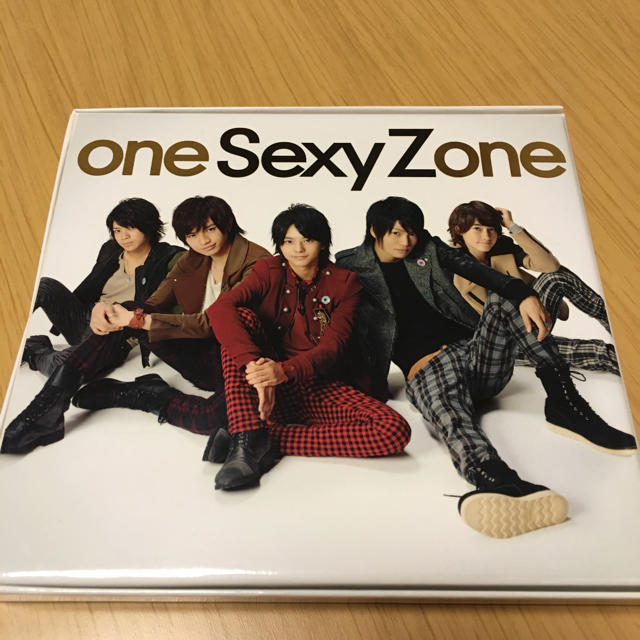 Sexy Zone(セクシー ゾーン)のoneSexyZone 初回限定盤 エンタメ/ホビーのCD(ポップス/ロック(邦楽))の商品写真