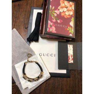 グッチ(Gucci)のようこ様専用　gucci直営店＊ストーン付ブレスレット（バングル）超美品(ブレスレット/バングル)