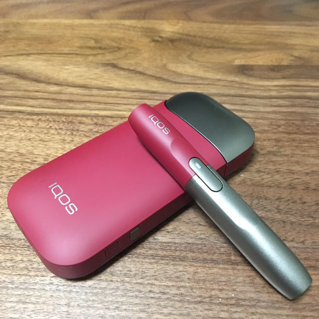ディスカウント iQOS 初期型 限定色 ピンク リミテッドエディション kids-nurie.com