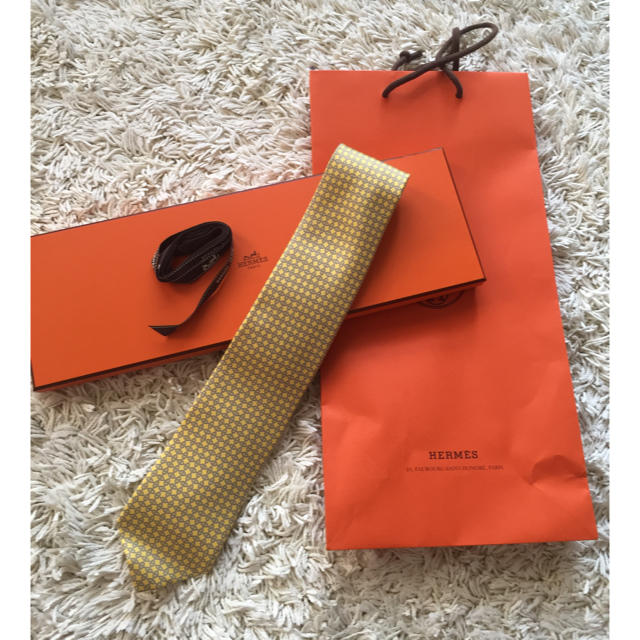HERMES エルメス ネクタイ イエロー 未着用 - ネクタイ