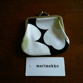 マリメッコ(marimekko)の【値下げ】marimekko ミニがま口(コインケース)