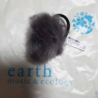 アースミュージックアンドエコロジー(earth music & ecology)の【新品】ファーポニー/earth music&ecology(ヘアゴム/シュシュ)