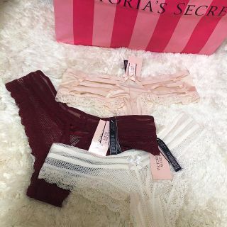 ヴィクトリアズシークレット(Victoria's Secret)のVICTORIA'S SECRET ショーツ 3枚セット(ショーツ)