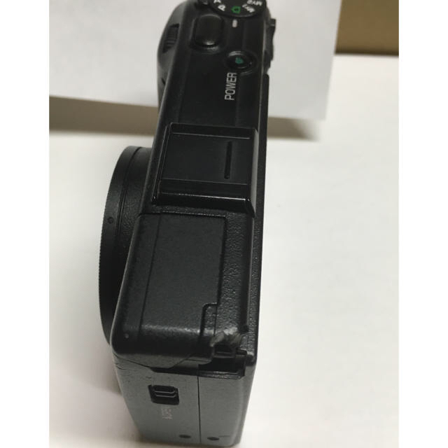 RICOH(リコー)のリコー GR D I G IＴA LⅢ スマホ/家電/カメラのカメラ(コンパクトデジタルカメラ)の商品写真