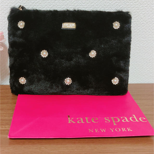 新品☆kate spade もふもふパール　黒 クラッチバック 正規品 クリプレ