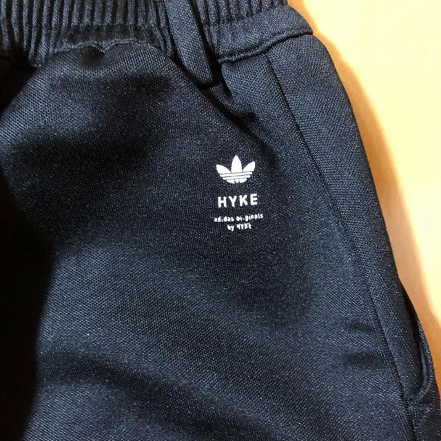 HYKE adidas トラックパンツ