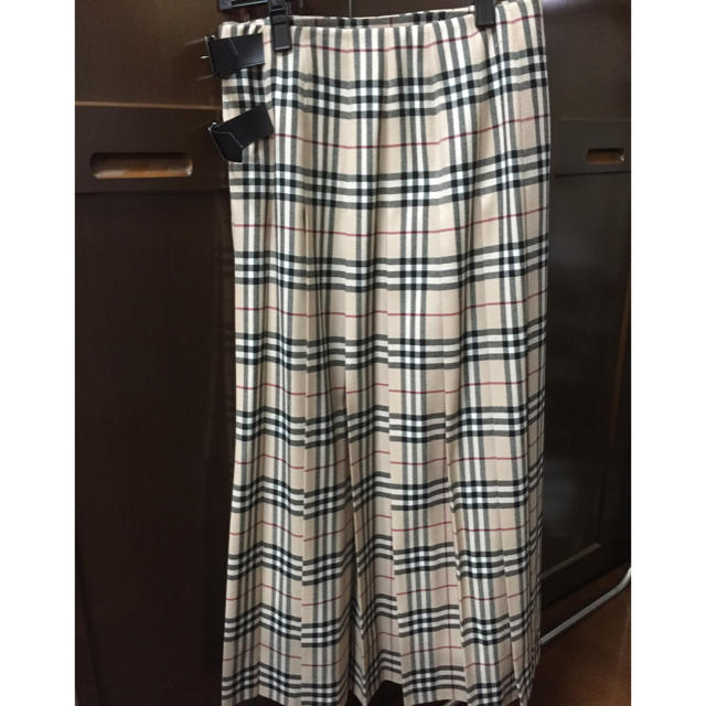 するつもり BURBERRY by はな's shop|バーバリーならラクマ - jupiter
