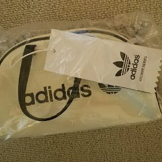 アディダス(adidas)の専用　新品 アディダス ポーチ オリジナル(ポーチ)