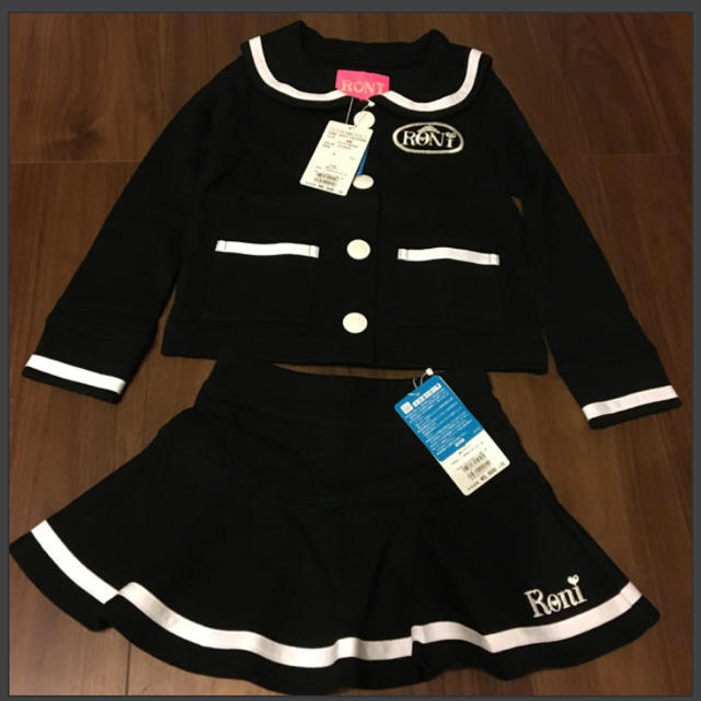 RONI(ロニィ)の未着用 セーラーセットアップ キッズ/ベビー/マタニティのキッズ服女の子用(90cm~)(ドレス/フォーマル)の商品写真