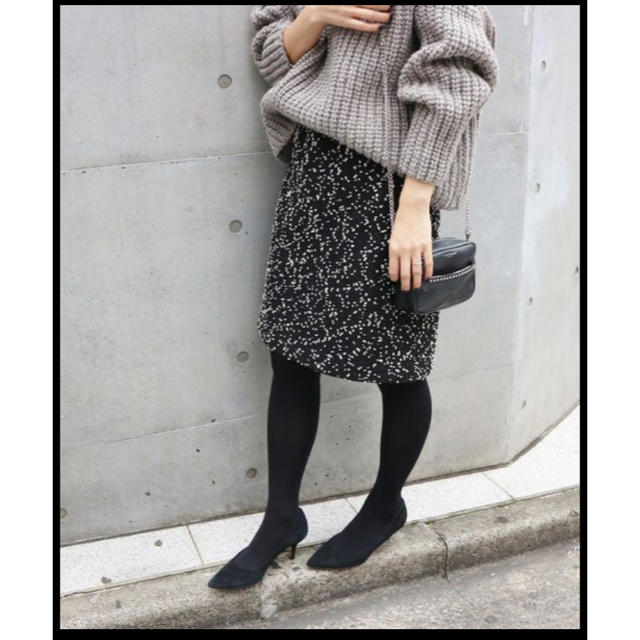 IENA(イエナ)のIENA★ラメボンボンツイードスカート40 レディースのスカート(ひざ丈スカート)の商品写真