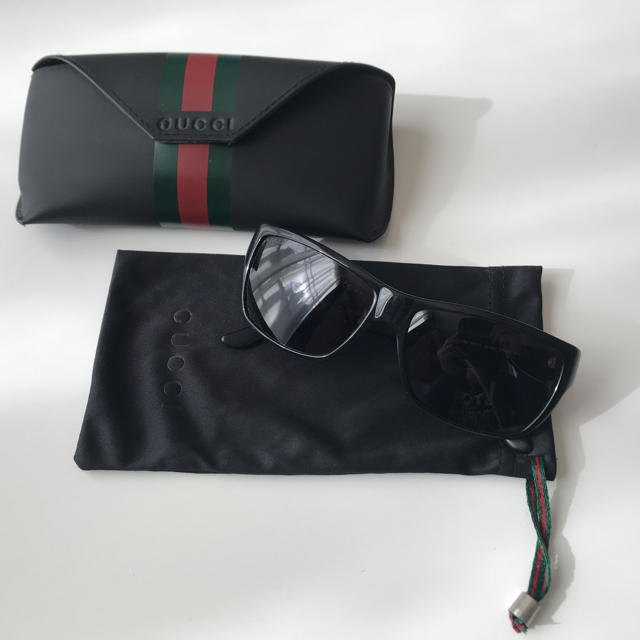 Gucci(グッチ)の激安！！GUCCI サングラス メンズのファッション小物(サングラス/メガネ)の商品写真