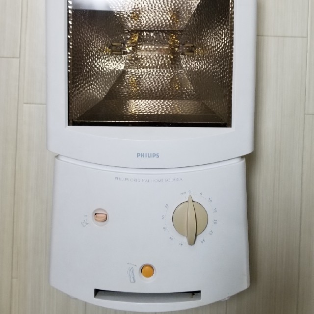 philips 日焼けマシン定価81900円