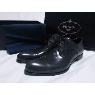 プラダ(PRADA)のprada　プラダ　レザーシューズ　未使用　サイズ8　26～26.5㎝　1点のみ(ドレス/ビジネス)