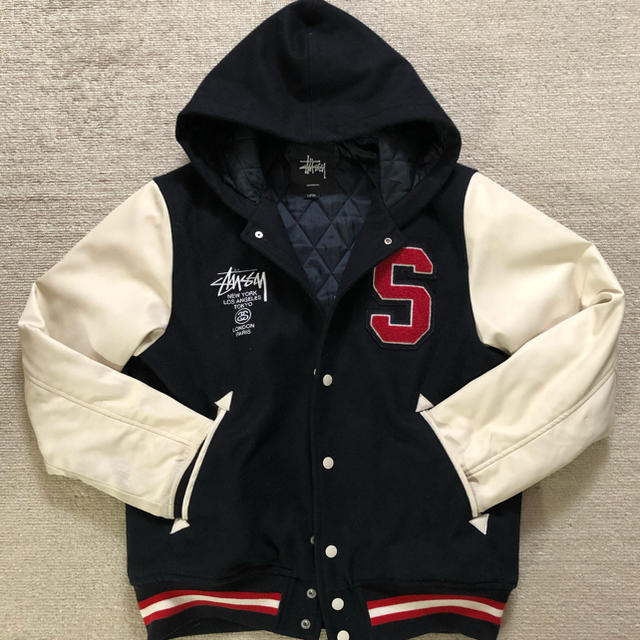 stussy ステューシー スタジャン | フリマアプリ ラクマ