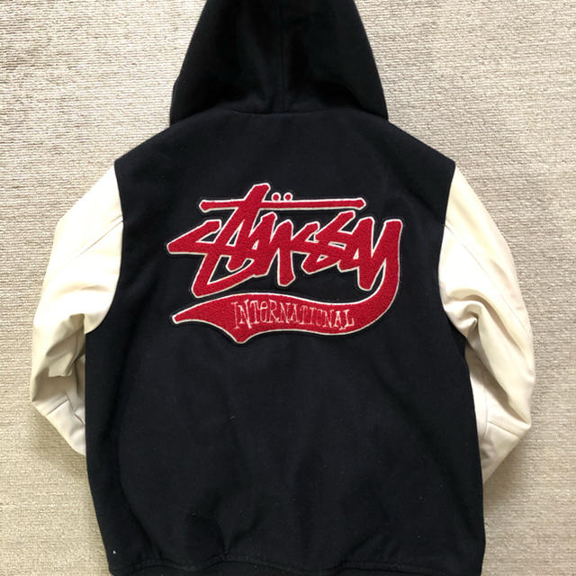 STUSSY(ステューシー)のstussy ステューシー スタジャン メンズのジャケット/アウター(スタジャン)の商品写真