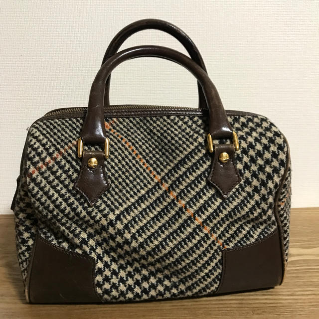 Vivienne Westwood(ヴィヴィアンウエストウッド)のココサキ様専用 vivienne westwoood エナメルオーブ  レディースのバッグ(ボストンバッグ)の商品写真