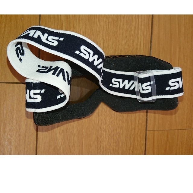 SWANS(スワンズ)のちさつ様専用(SWANS)ジュニアゴーグル  スキー スノボ スポーツ/アウトドアのスノーボード(その他)の商品写真