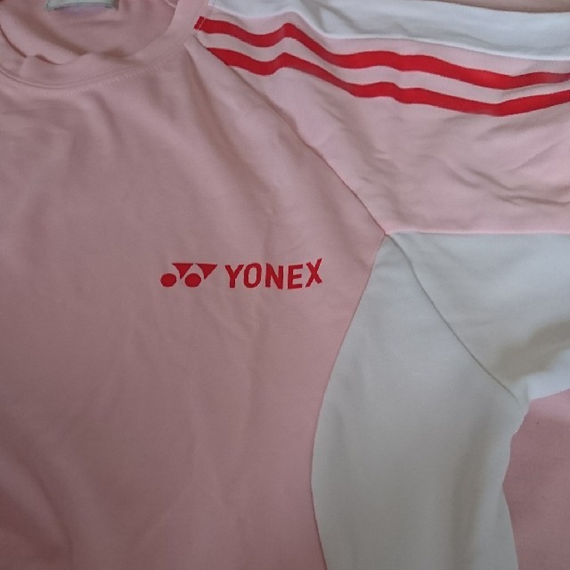 YONEX(ヨネックス)のYONEX Tシャツ 未使用品 スポーツ/アウトドアのテニス(ウェア)の商品写真