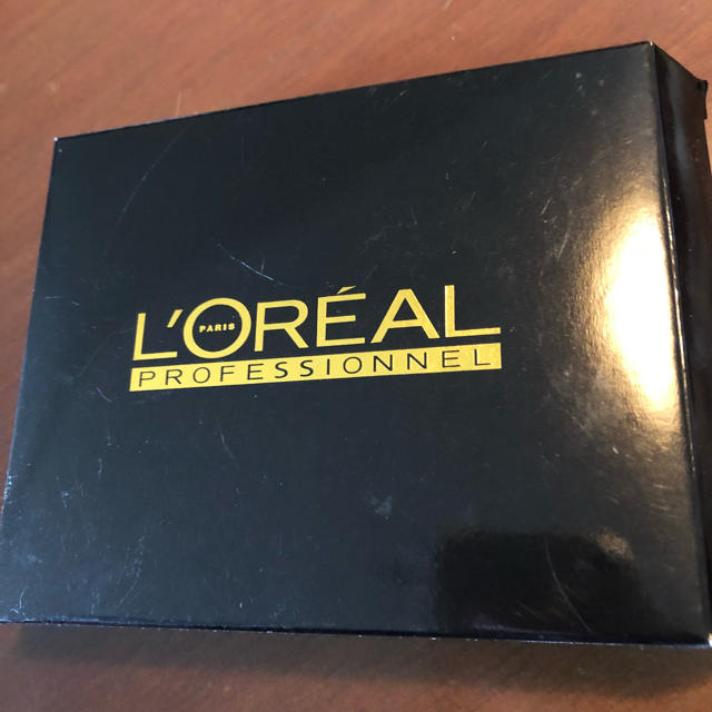 LOREAL PROFESSIONAL(ロレアルプロフェッショナル)のジルスチュアート風手鏡 レディースのファッション小物(ミラー)の商品写真