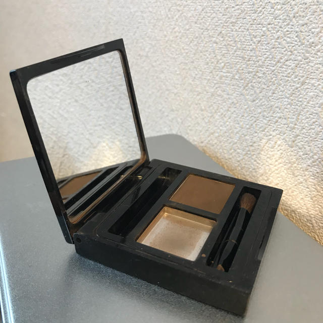 BOBBI BROWN(ボビイブラウン)のボビーブラウン アイブロウ コスメ/美容のベースメイク/化粧品(パウダーアイブロウ)の商品写真