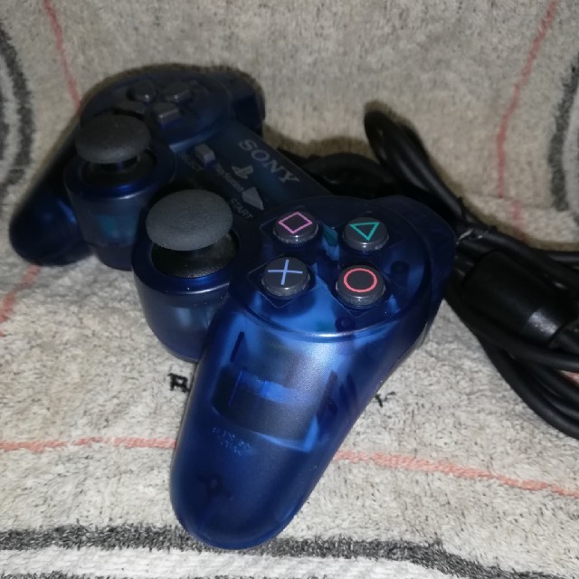 PlayStation2(プレイステーション2)のSONY PlayStation2 コントローラー DUAL SHOCK 2 エンタメ/ホビーのゲームソフト/ゲーム機本体(家庭用ゲーム機本体)の商品写真
