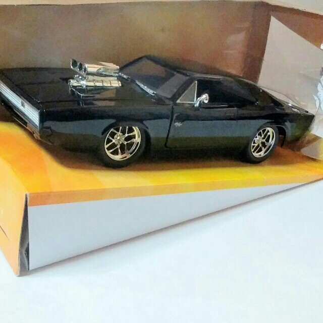 ワイルド スピード 1/24 ダッジチャージャー R/Tの通販 by ◑ 東方