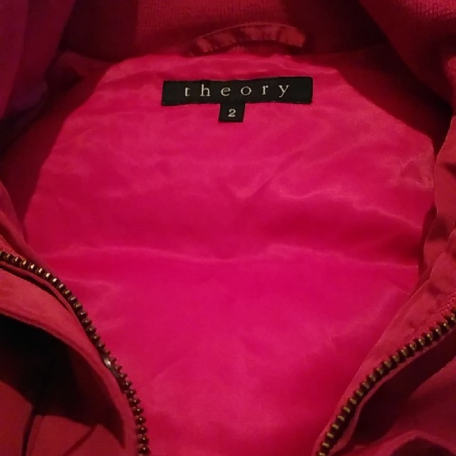 theory(セオリー)のｔｈｅｏｒｙ🌟美品ダウンベスト🌟2 レディースのジャケット/アウター(ダウンベスト)の商品写真