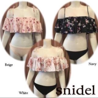 スナイデル(SNIDEL)のsnidelフリル花柄ビキニ(水着)