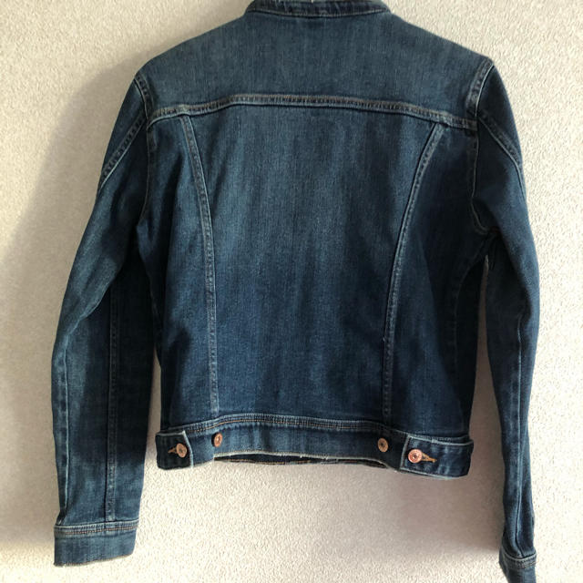 ZARA(ザラ)の新品 ZARA デニムジャケット レディースのジャケット/アウター(Gジャン/デニムジャケット)の商品写真