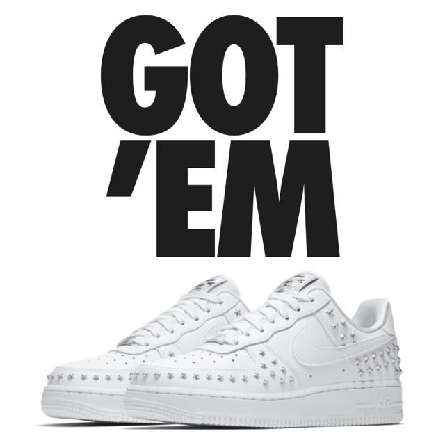 24cm★NIKE AIR FORCE1 07xx STAR STUDDED