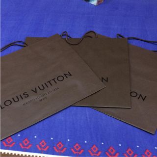 ルイヴィトン(LOUIS VUITTON)のルイヴィトン 紙袋3枚セット 横48.5×縦40.5×マチ23cm(ショップ袋)