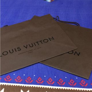 ルイヴィトン(LOUIS VUITTON)のルイヴィトン 紙袋2枚セット 大型 横58.5×縦44.5×マチ26cm(ショップ袋)