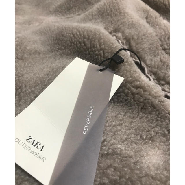 ZARA(ザラ)のザラ コントラストテクスチャー入りリバーシブルコート ボアコート ZARA  レディースのジャケット/アウター(ロングコート)の商品写真